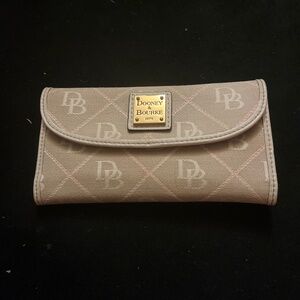 Rooney and Bourke clutch